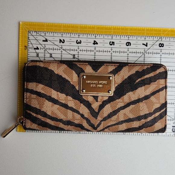 Michael Kors Tan and Black Animal Print Wallet - Picture 8 of 8